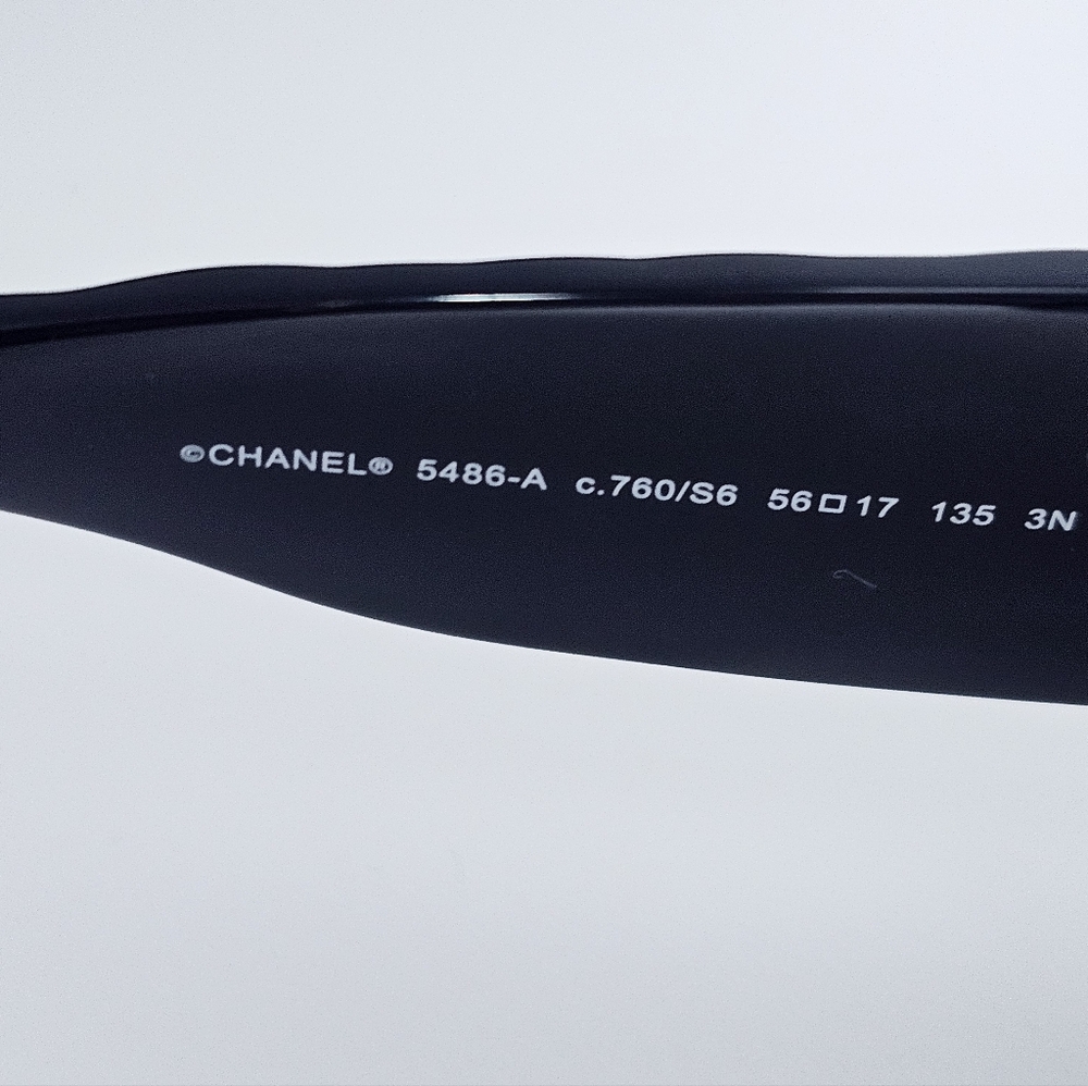 CHANEL Black Designer Sunglasses  Glasses : Grey.Ref. CH5486 C760/S6 56-… - Picture 9 of 16